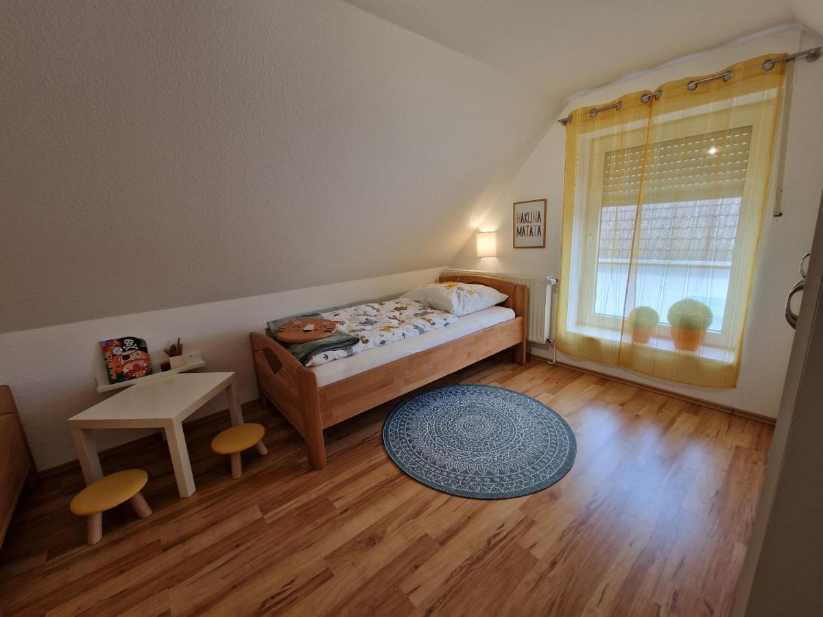 Ferienwohnungen Duemmersee - Haus Alter Pferdestall Hüde エクステリア 写真